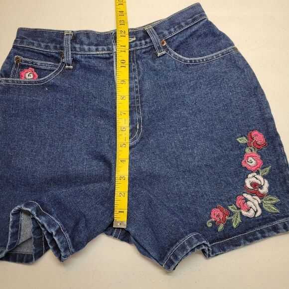 North Crest 90s Vintage Pink Floral Embroidered Denim Women's Blue Jean Shorts - Picture 12 of 15